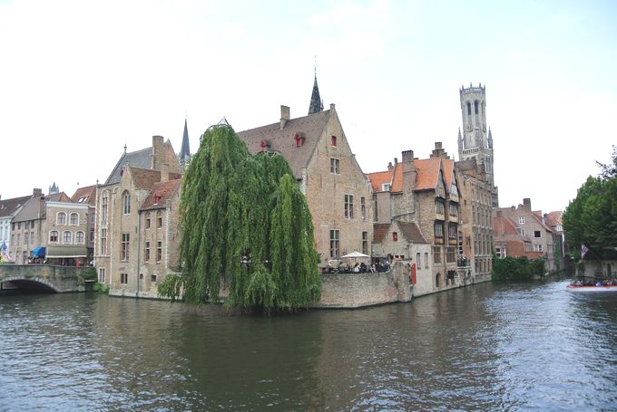 Boat tour in Bruges