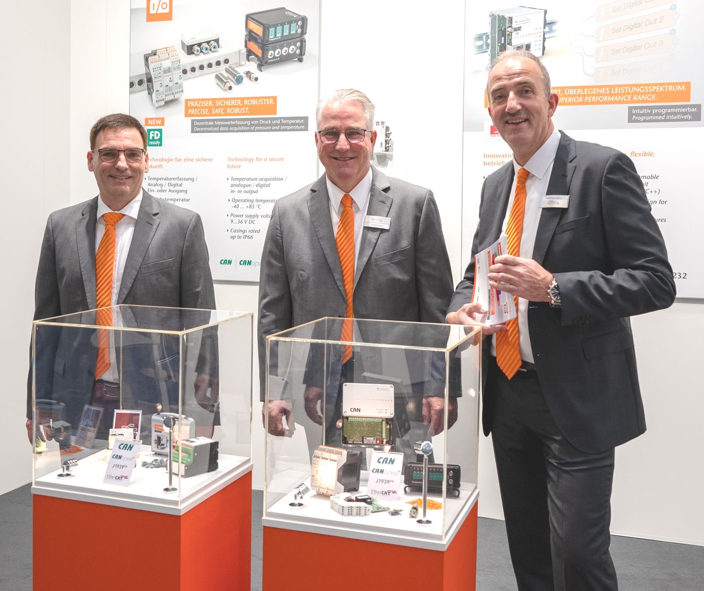 MicroControl management team: Uwe Koppe, Torsten Krahl, Frank Wielpütz (from the left)